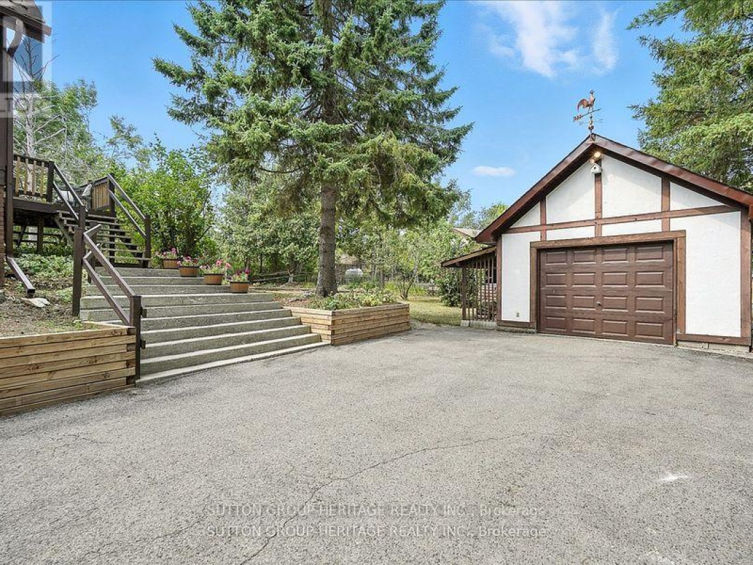 184 PIRATES GLEN DRIVE, 