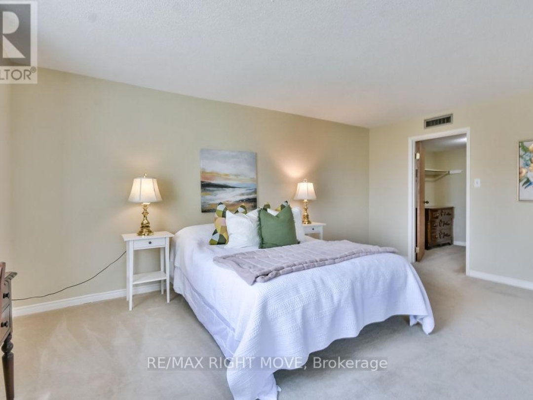 101 - 95 MATCHEDASH STREET N, 