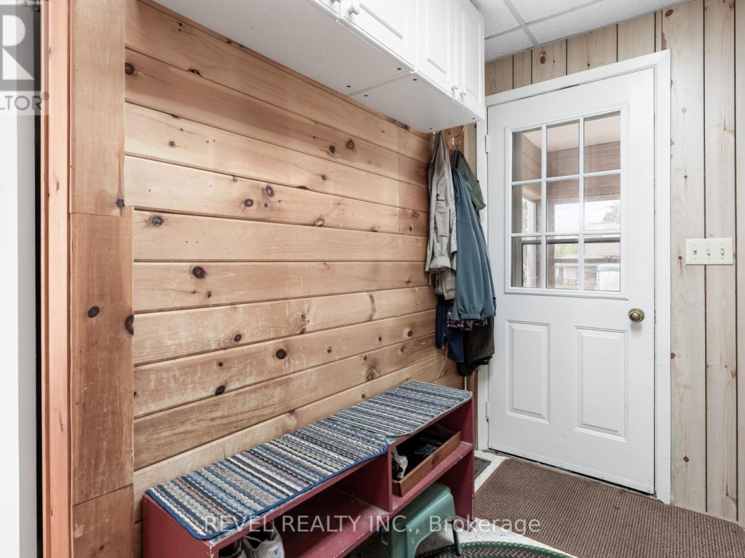 483 LONG BEACH ROAD, Sturgeon Lake