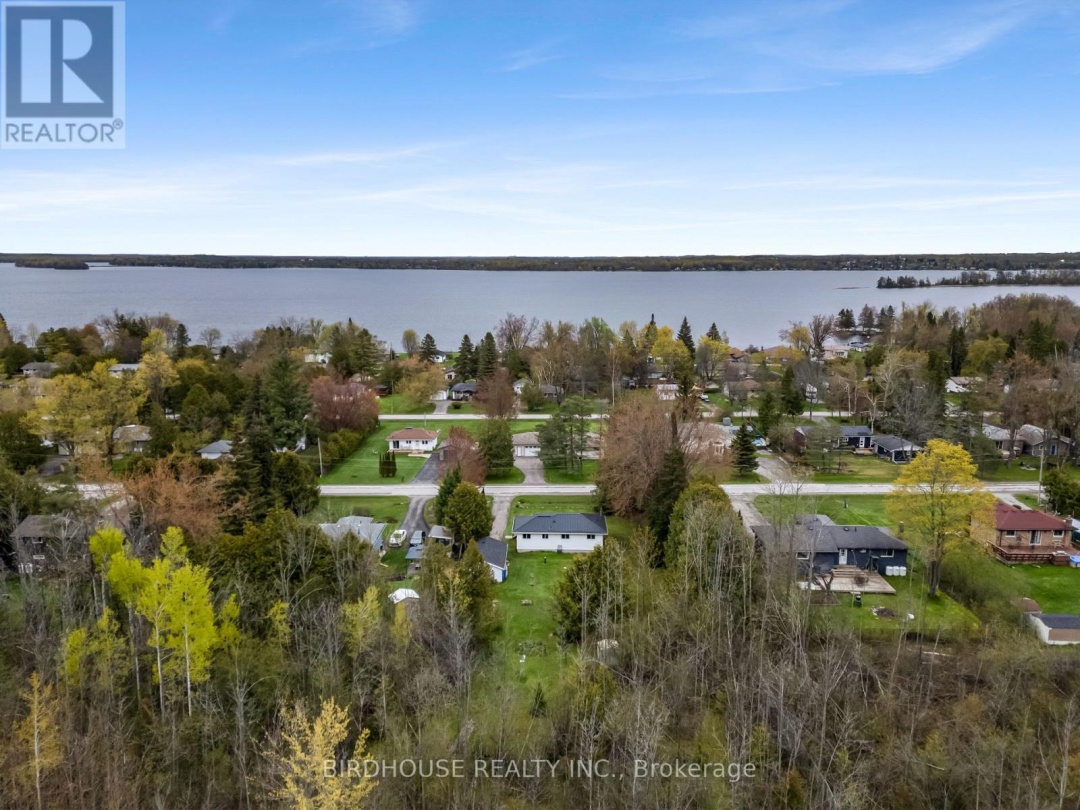259 GEORGE DRIVE, Pigeon Lake
