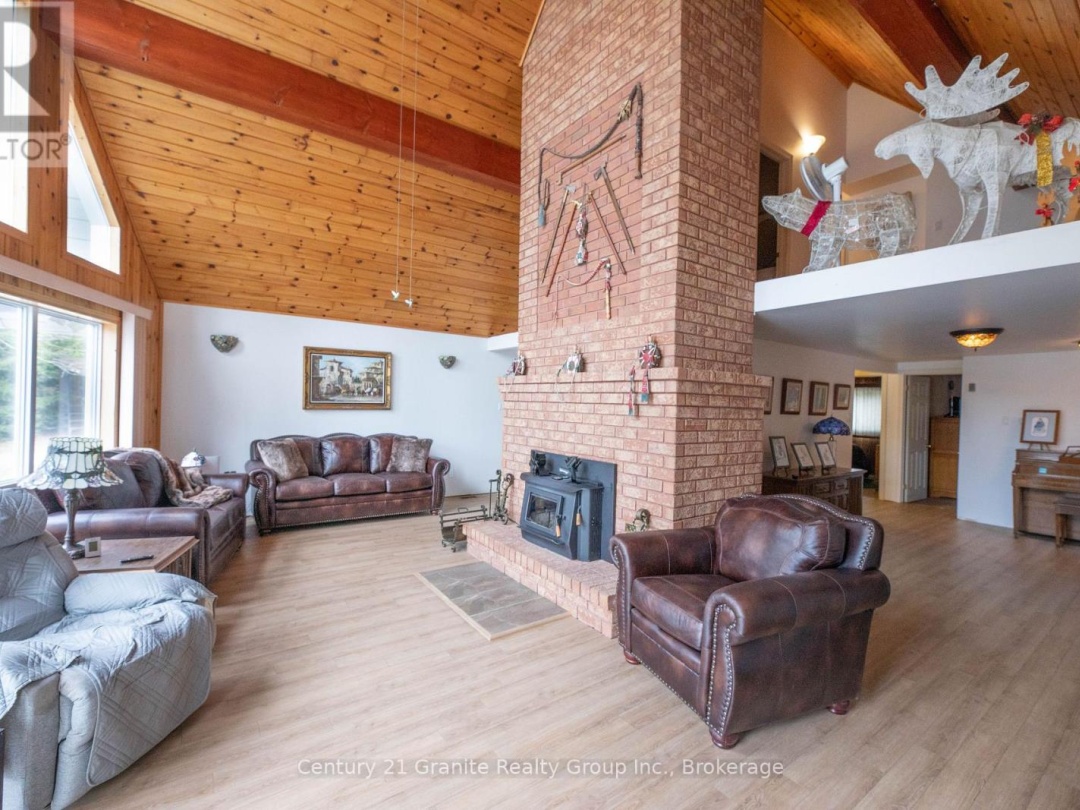2011 WATTS ROAD, Little Kennisis Lake