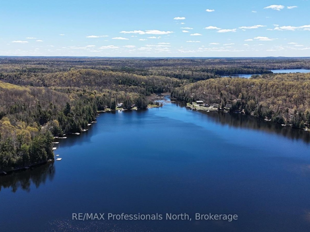1080 HEART'S CONTENT DRIVE, Salerno Lake