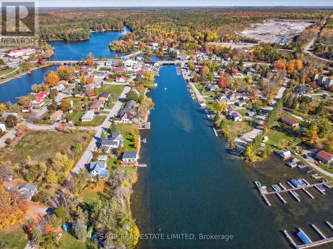 33 NORTH WATER STREET, Gull River