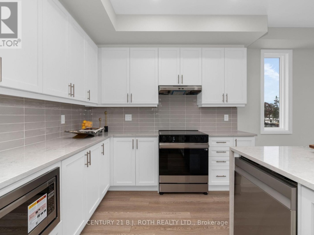 UNIT 12N - 89 LIGHTFOOT DRIVE, 