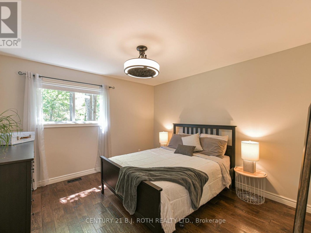 3193 MUSKOKA STREET, Severn River