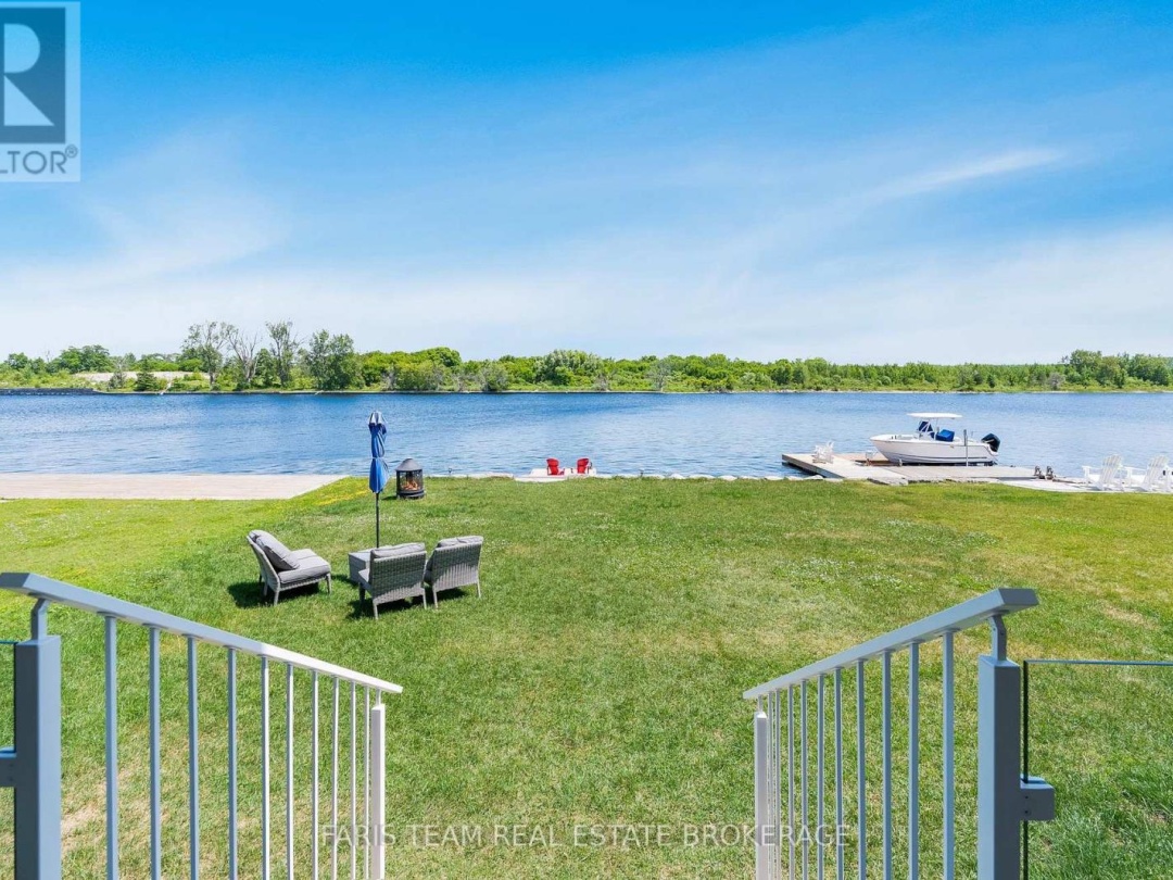 7 DOCK LANE, Georgian Bay