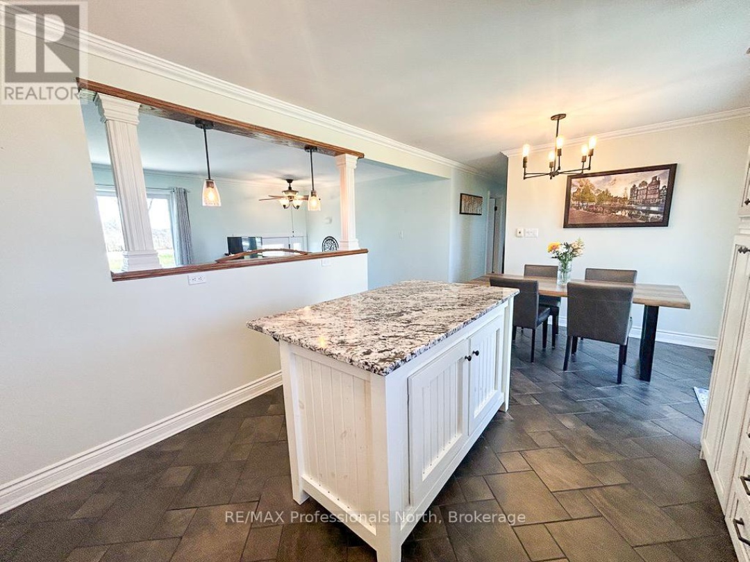 111 ANDERSON DRIVE, Kawartha Lakes (Fenelon)