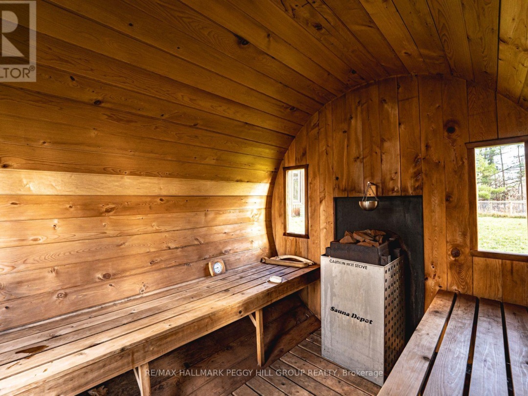 2504 FAIRGROUNDS ROAD, 