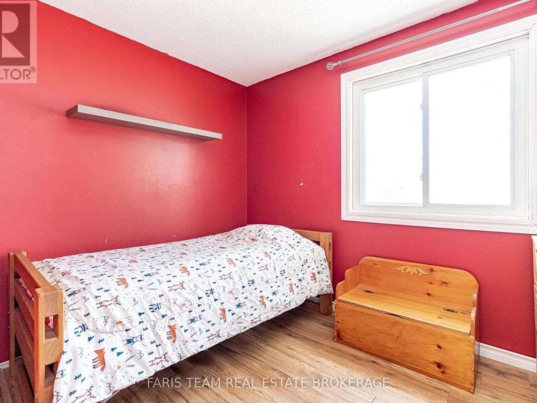 8304 COUNTY ROAD 169, 