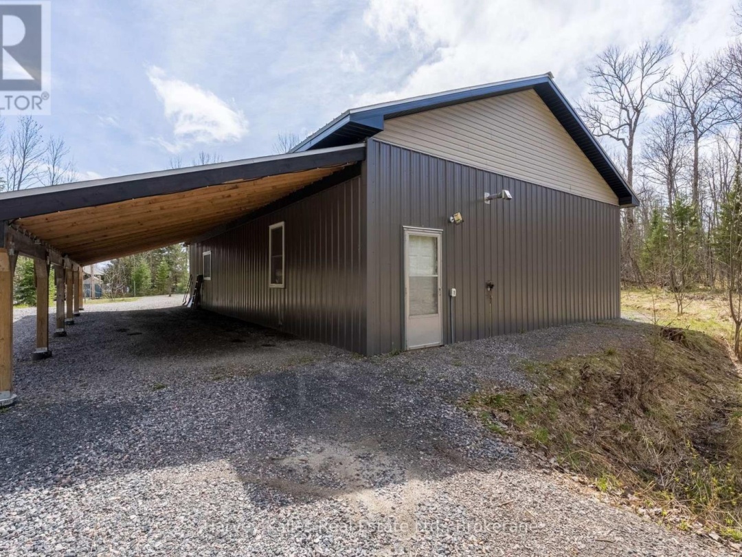 40 & 41 SUNSET COVE ROAD, Blackwater Lake