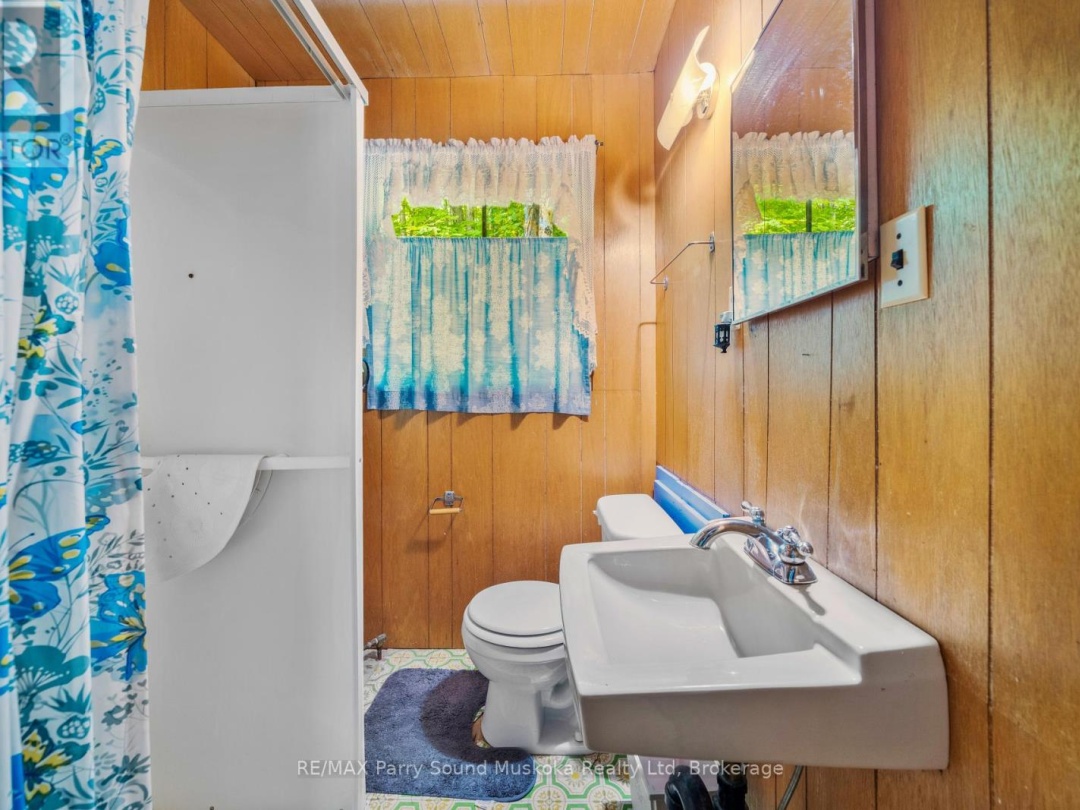 40 LOON ECHO TRAIL, Last Lake