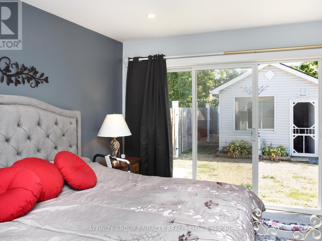 74 WILLIAM STREET, Kawartha Lakes (Bobcaygeon)