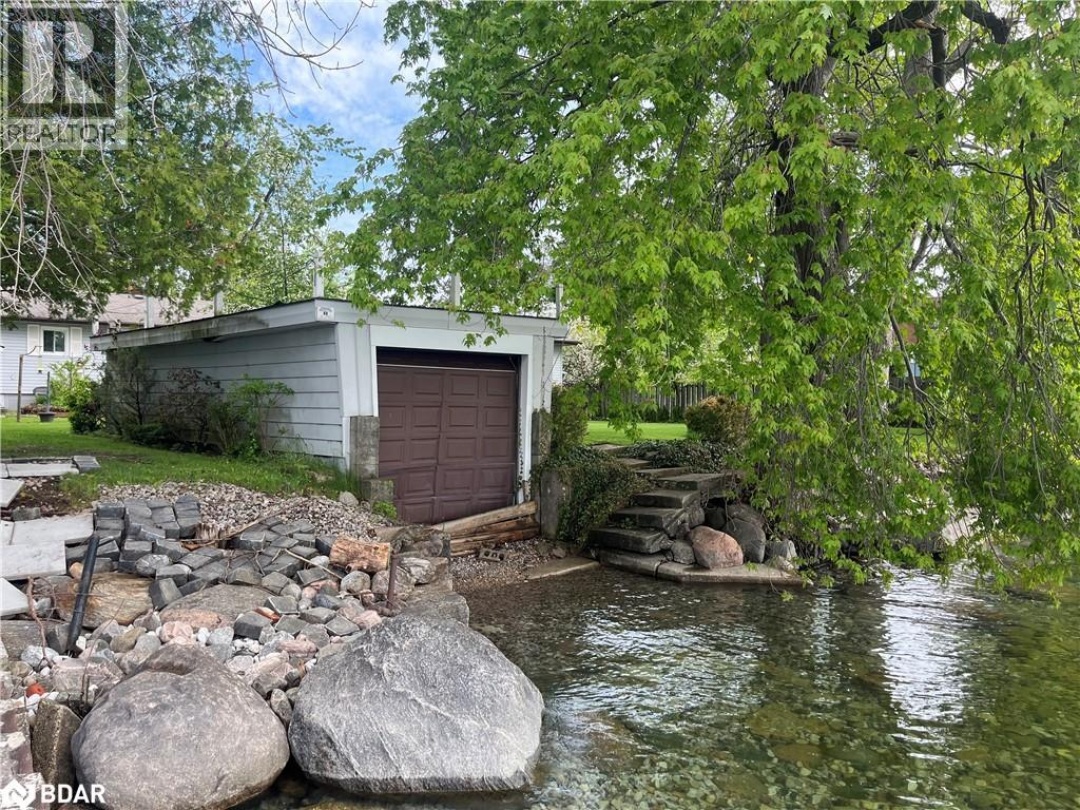 155 PARKSIDE Drive, 