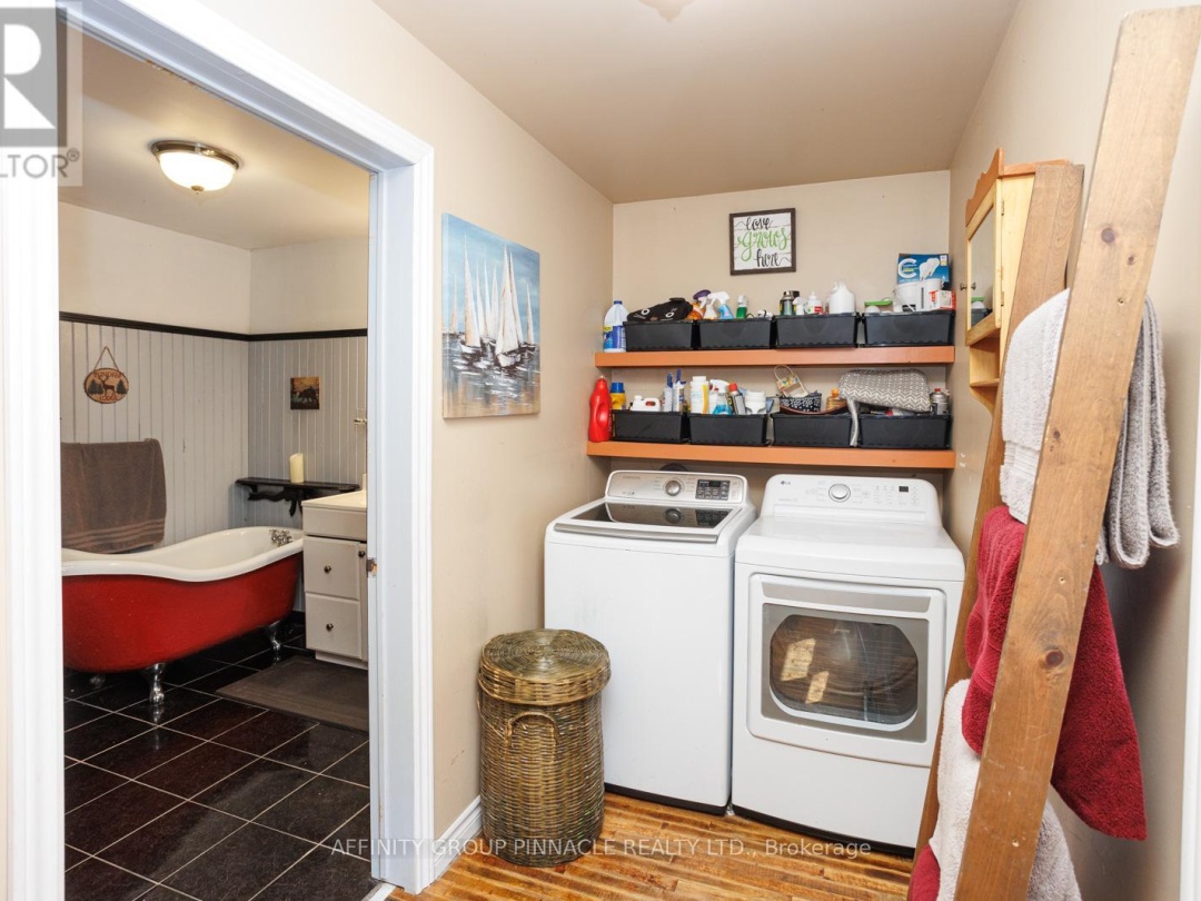 3462 MONCK ROAD, 