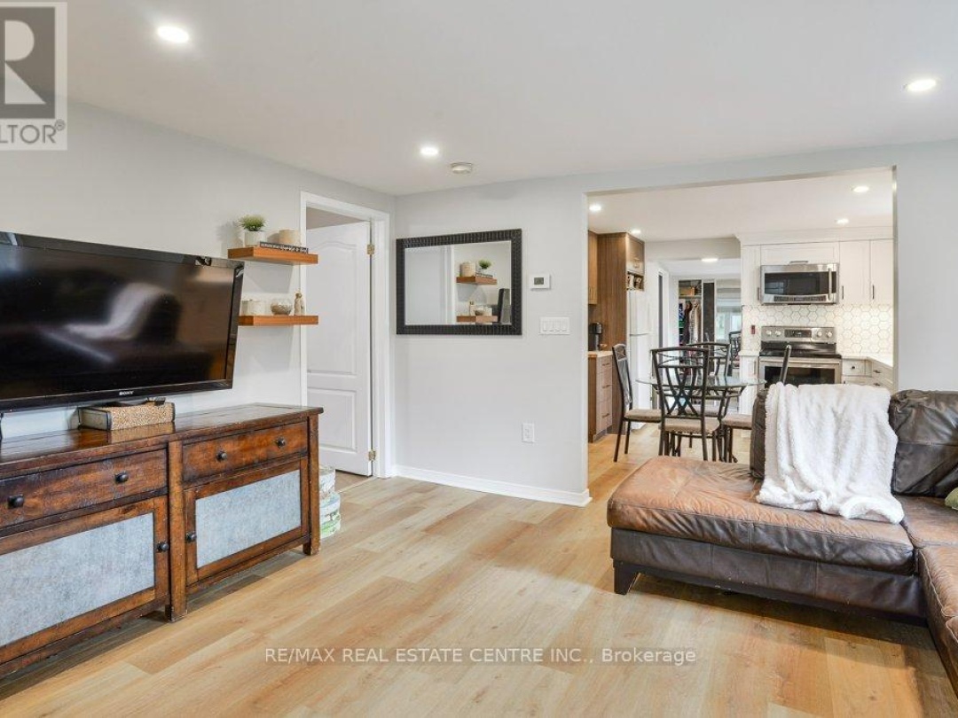 349 BARRIE ROAD, 