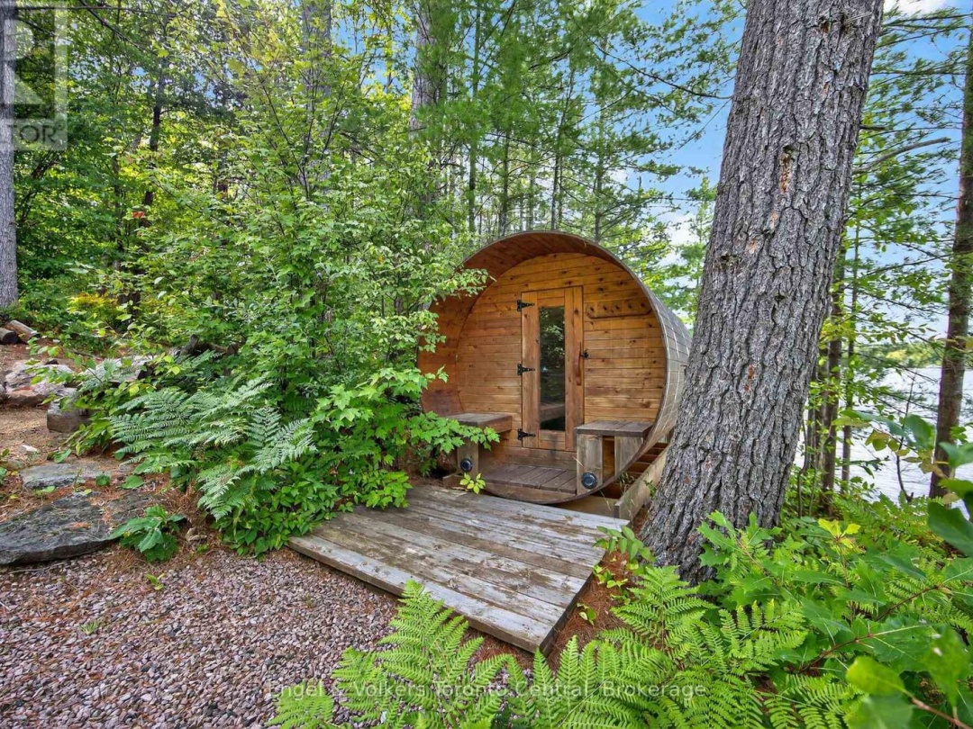 1042 AMANDA LANE, Riley Lake