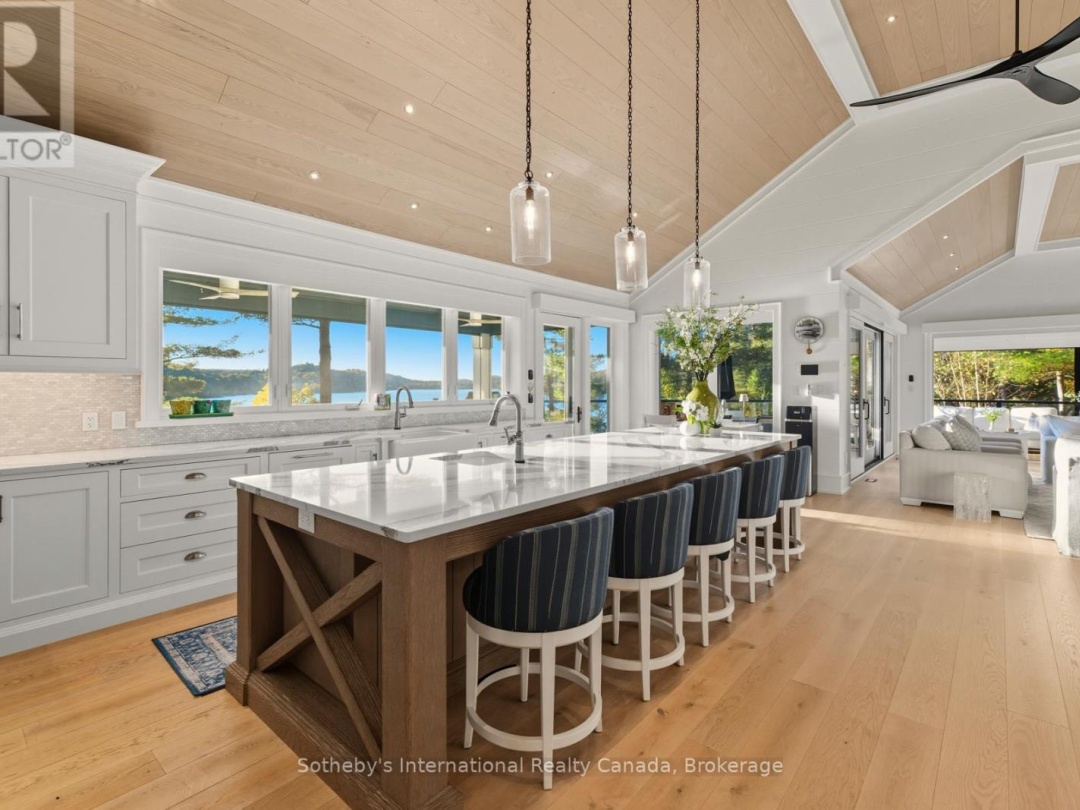 800 BIG ISLAND ROAD, 