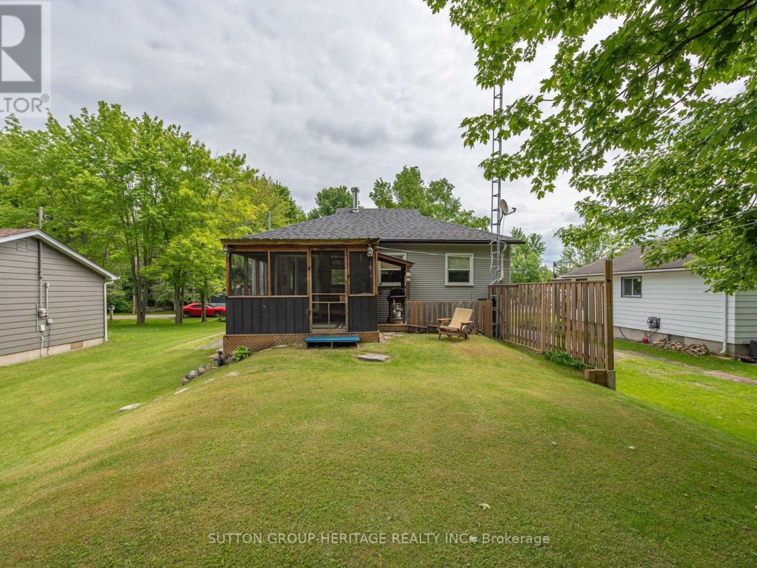 15 Sackitt Road, Kawartha Lakes