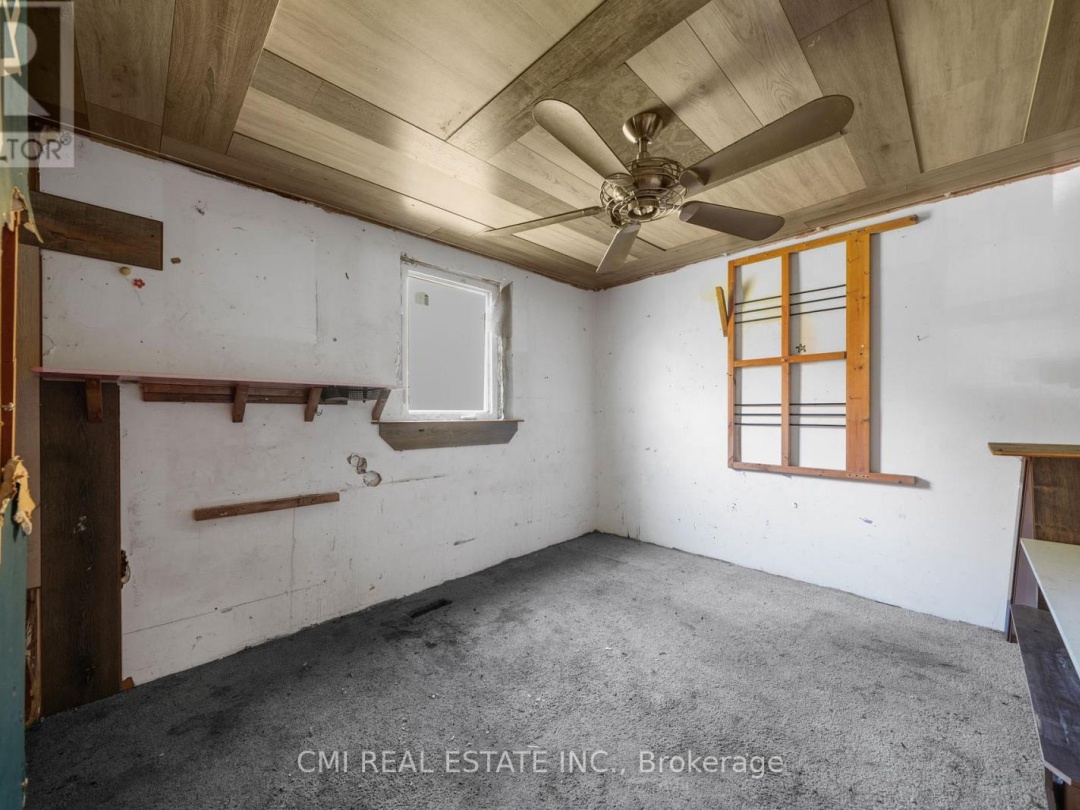 1093 SOUTH LAKE ROAD, Minden Hills (Snowdon)
