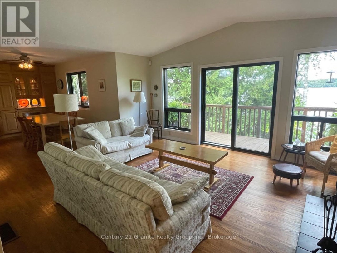 1119 WAMPUM ROAD, Miskwabi Lake