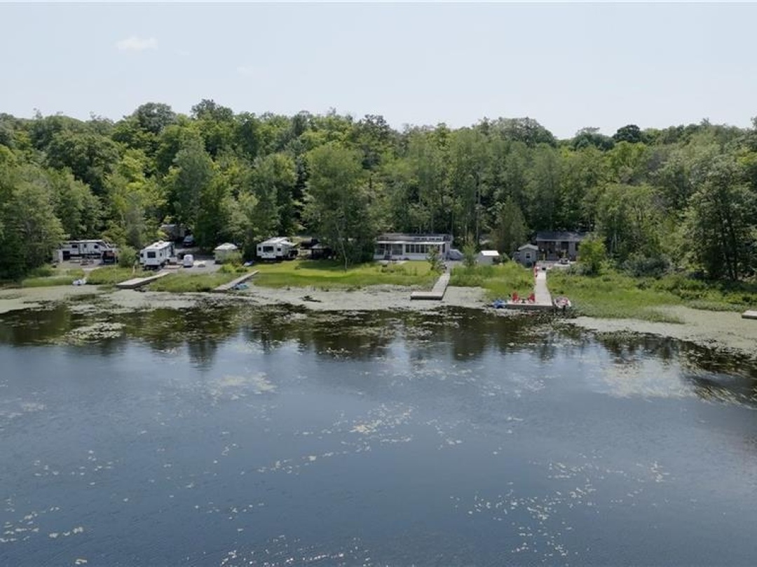105 BLUE LAKE Road Unit# RL88, Linger Long Lake