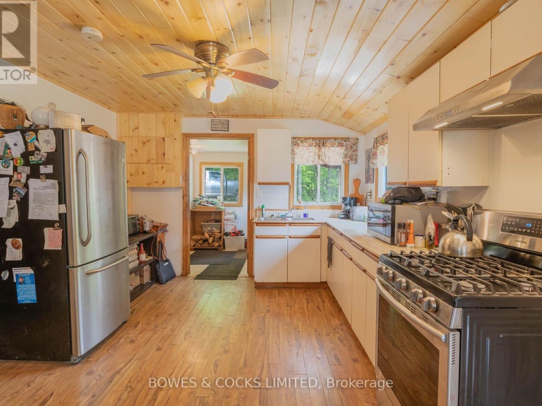 2070 FORTESQUE LAKE ROAD, Highlands East (Glamorgan)