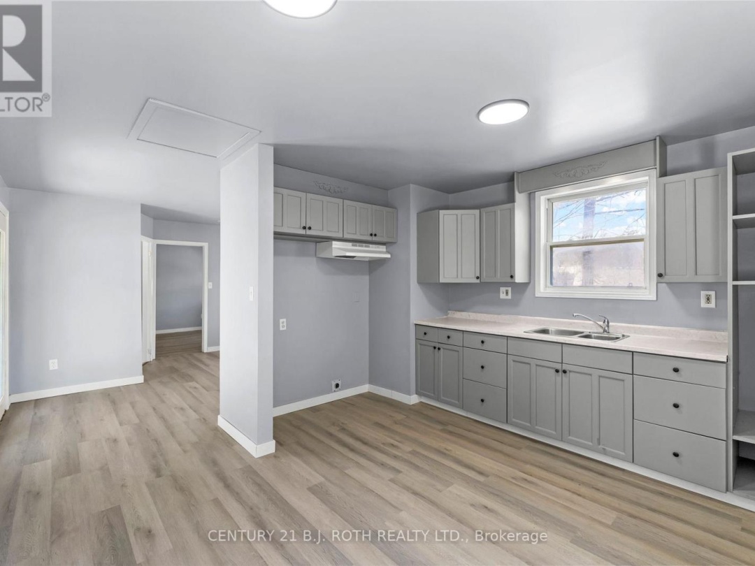 1411 HWY 11 S, Gravenhurst (Morrison)