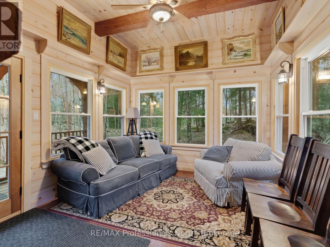 1656 MUSKOKA BEACH ROAD, Bracebridge (Muskoka (N))