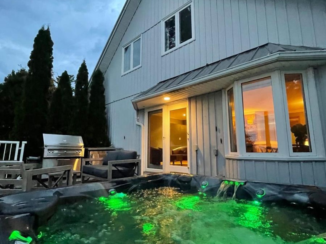 24940 THORAH PARK BOULEVARD, Lake Simcoe