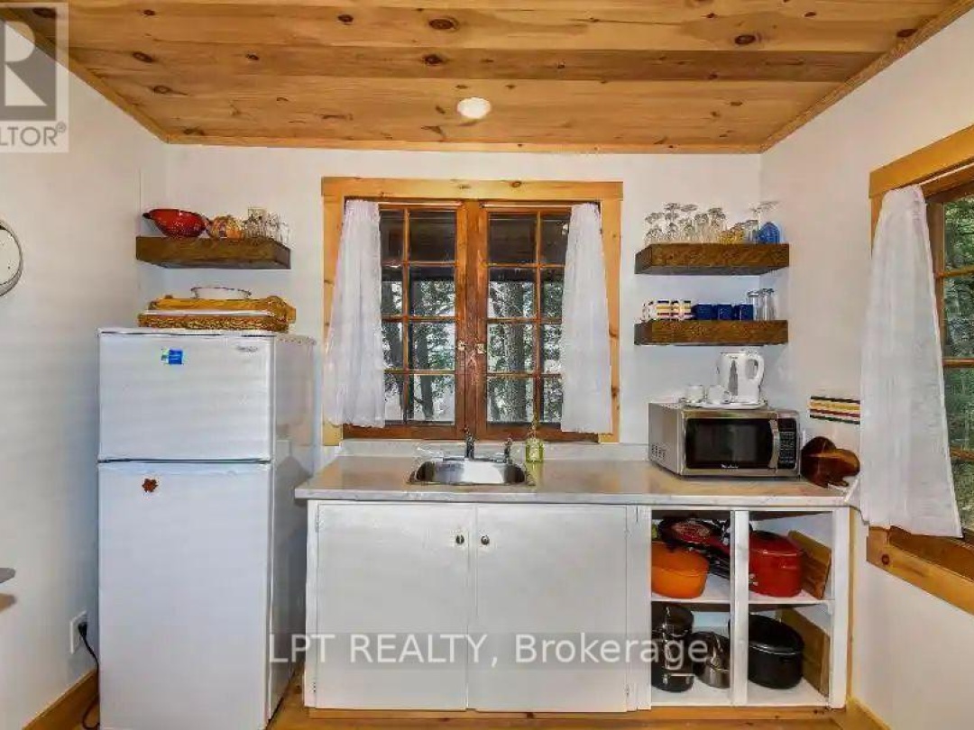 1431 - 00 HIGHWAY 60, Lake of Two Rivers