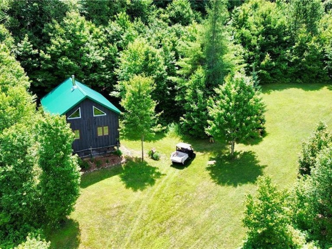 1060 Baker Side Road, Bracebridge