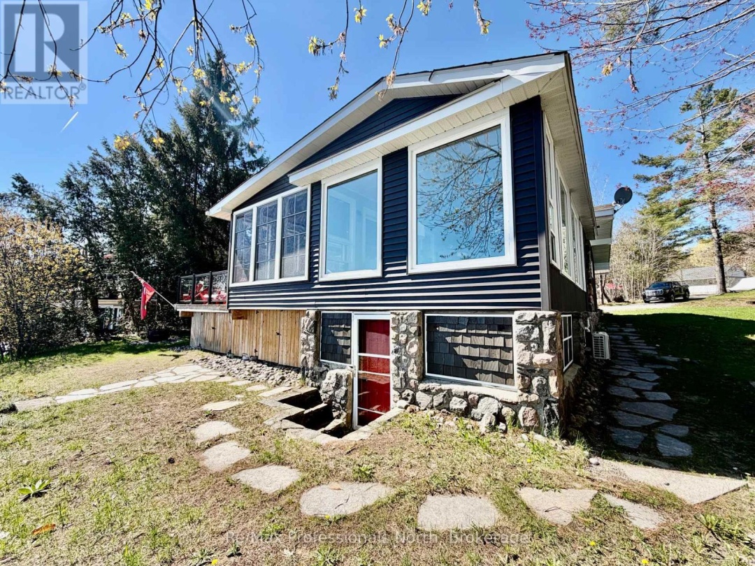 2 - 550 SIXTH STREET, Gull Lake