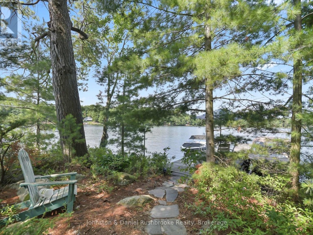 1000 REGATTA ISLAND W, 