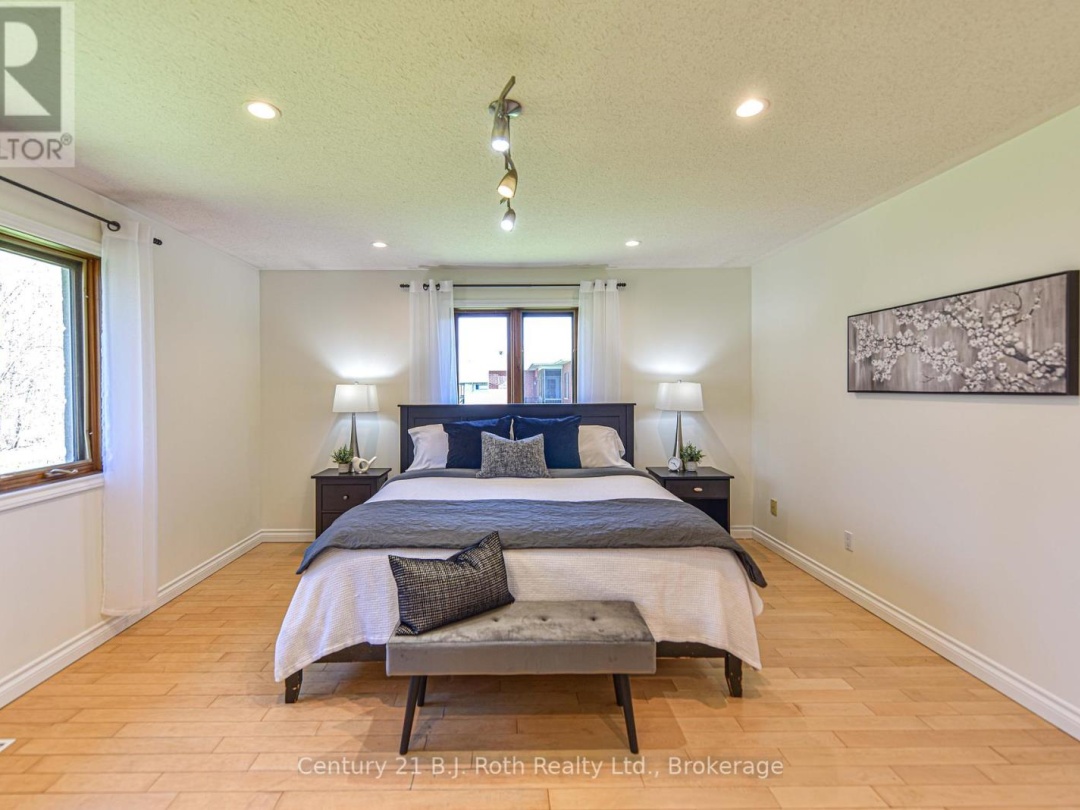 4086 Lawton Lane, Ramara (Atherley)