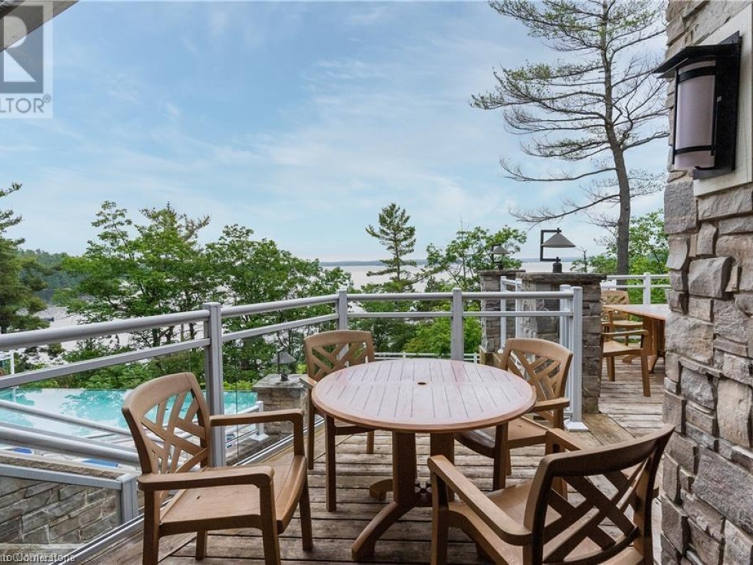 1869 Hwy 118 W Unit# 15, Lake Muskoka