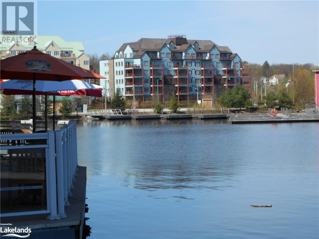 130 Steamship Bay Road Unit# 208, Gravenhurst