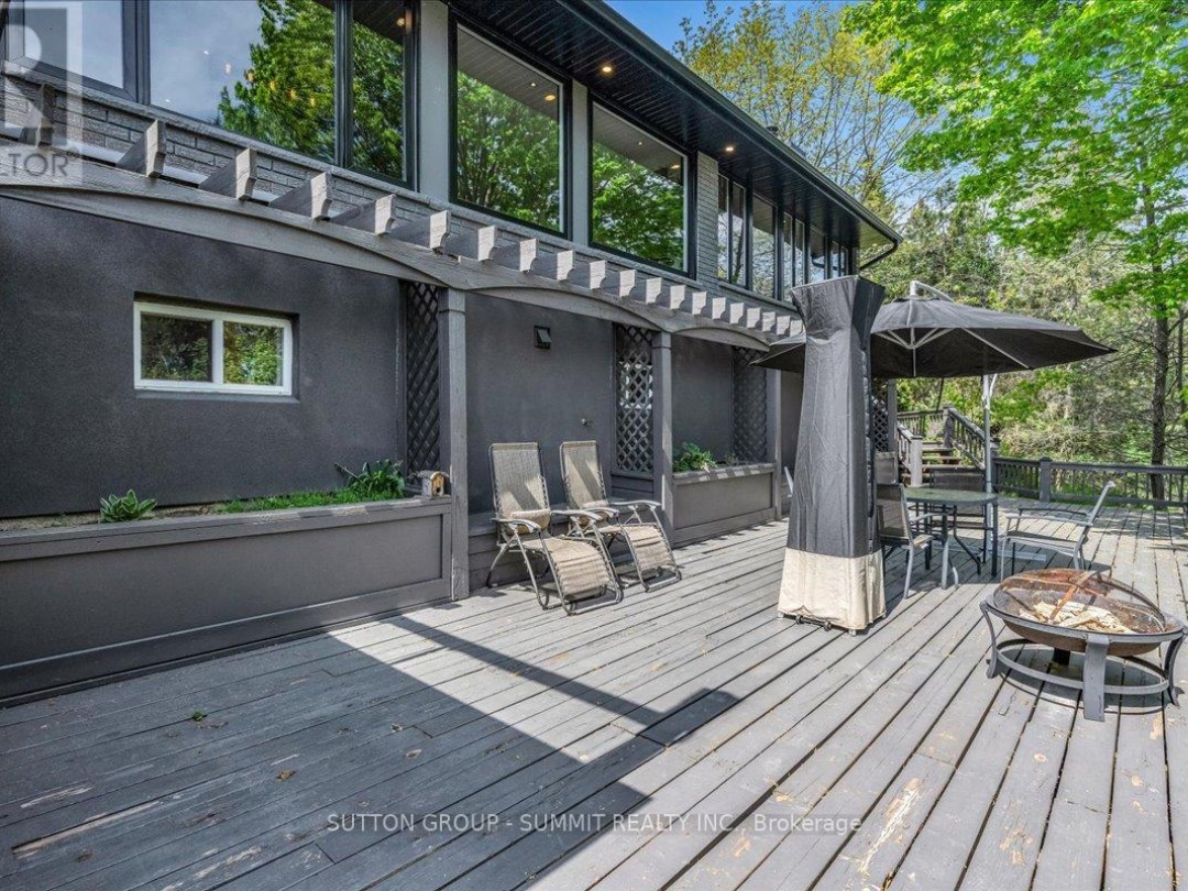 1 WINDY LANE, Portage Lake