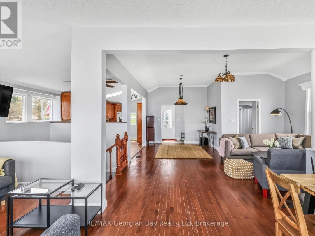 12 ROBINS POINT ROAD, Georgian Bay