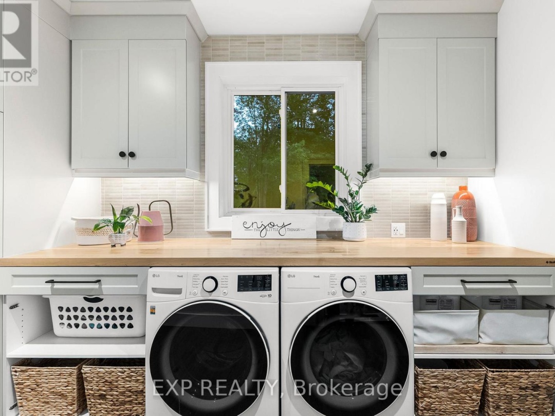 50 FAIRLIGHT GLEN CRESCENT, 