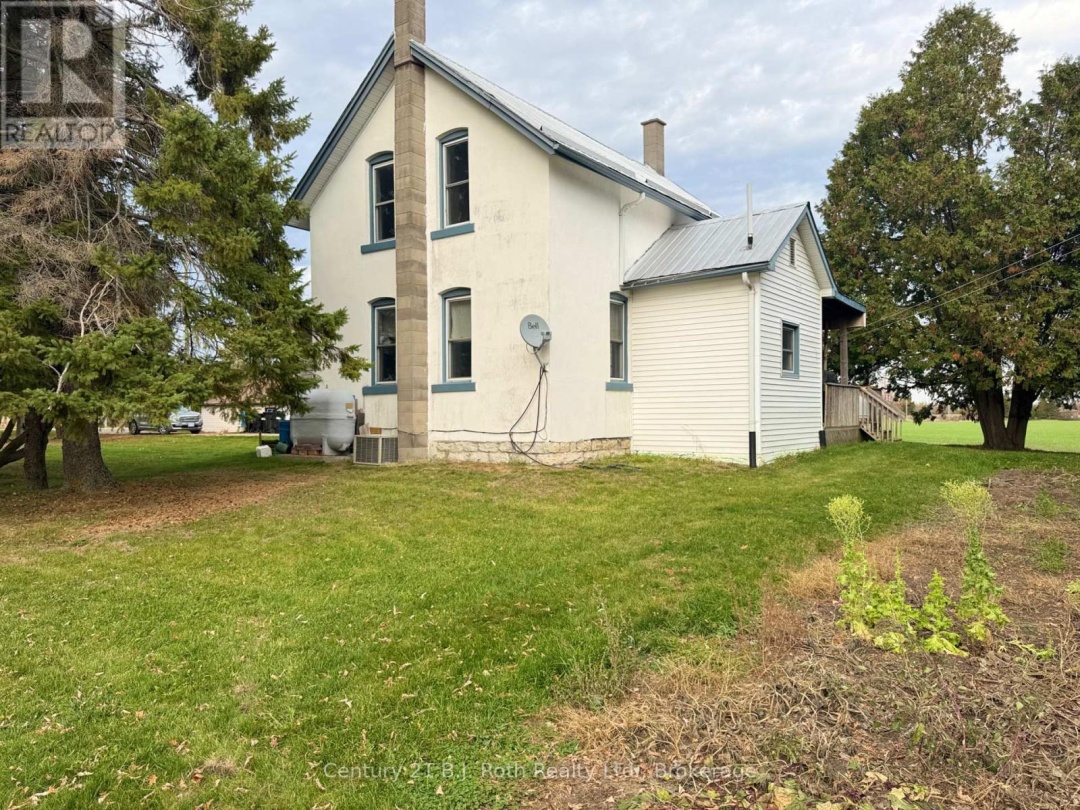 1767 10 CONCESSION, 
