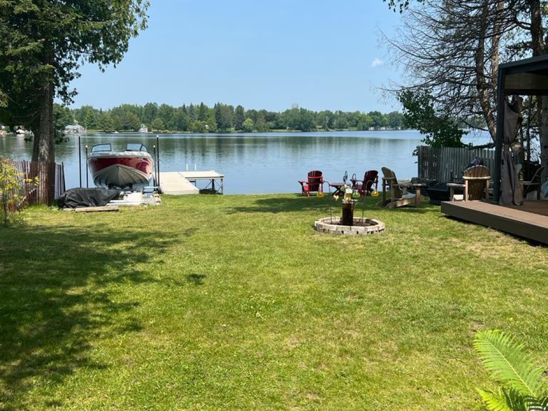 55 PARADISE ROAD, Trent-Severn Waterway