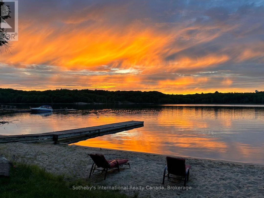 71 B717 ISLAND, Georgian Bay
