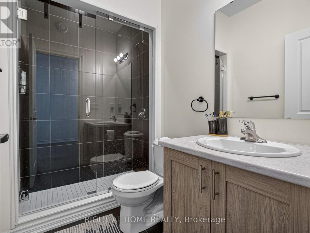 19 HILLCROFT WAY, Kawartha Lakes (Bobcaygeon)