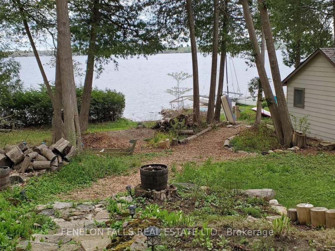 168 LAKEBREEZE ROAD, Cameron Lake
