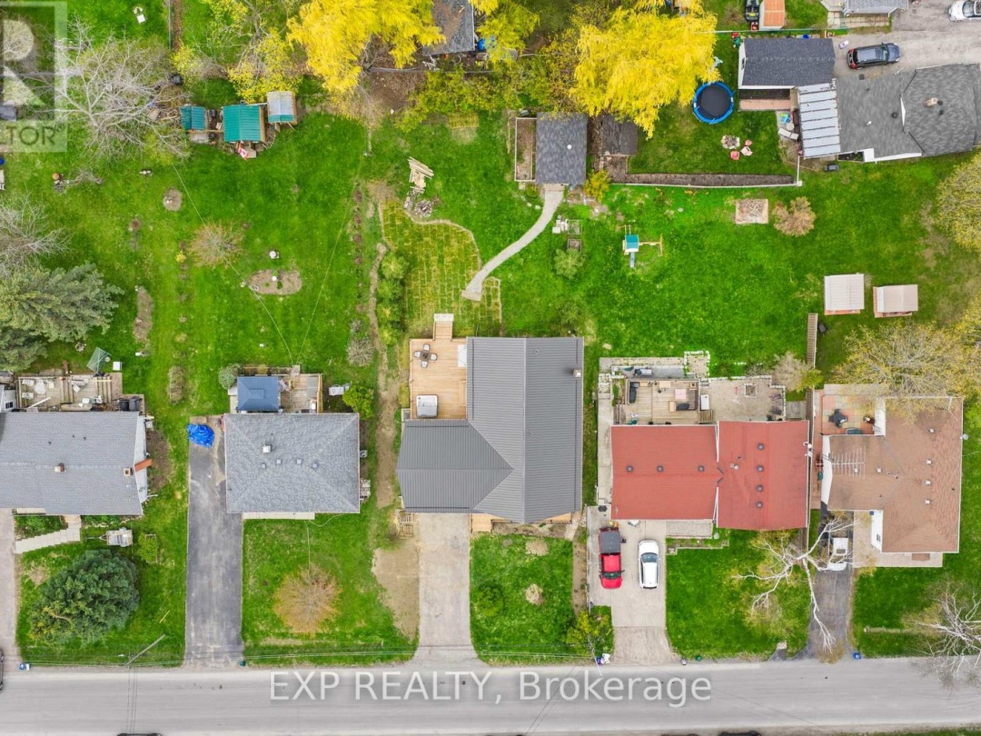 386 MAY STREET, Brock (Beaverton)