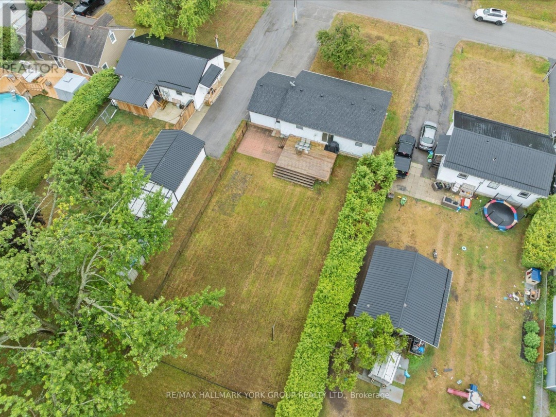 276 CHURCH STREET, Lake Simcoe