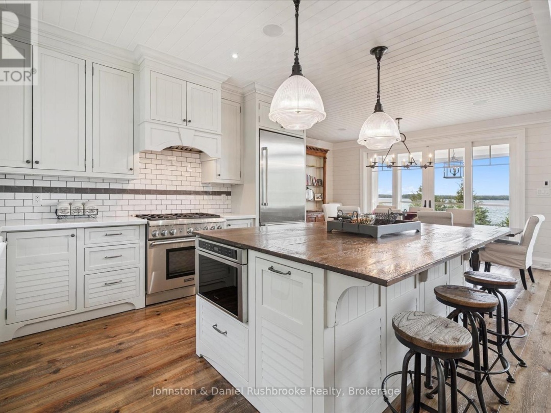 2-1350 STEPHENS BAY ROAD, Lake Muskoka