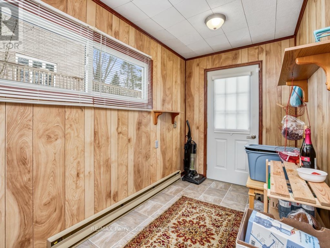 2 LAIRD DRIVE, Parry Sound