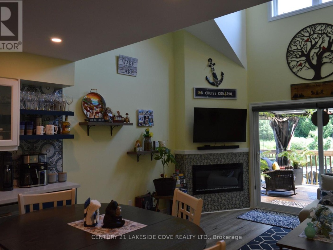 UNIT 8 - 41 LAGUNA PARKWAY, Lake Simcoe