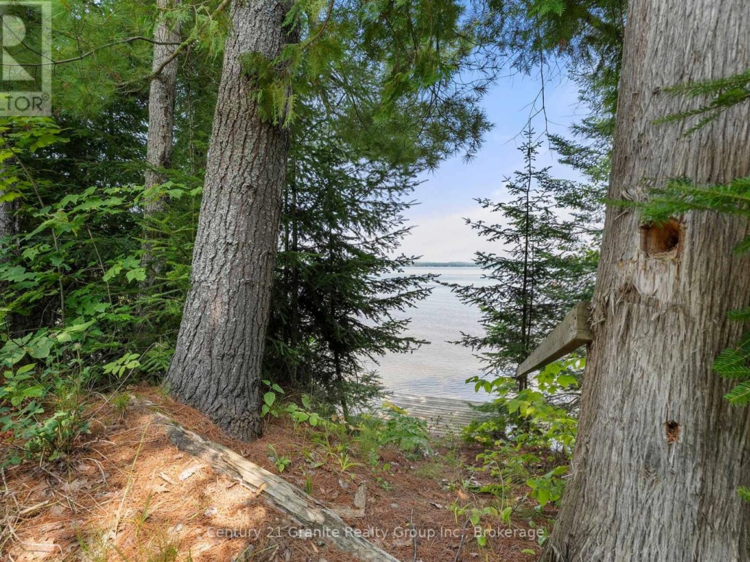 1753 NORTHSHORE ROAD, Maple Lake